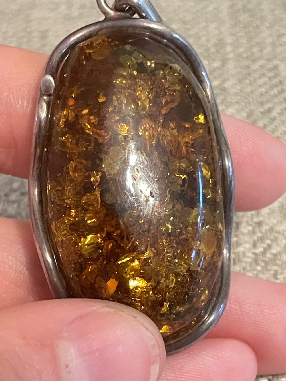 Sterling Silver Green Amber Pendant - Picture 12 of 12
